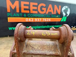 24" DIGGING BUCKET 13 TON ....65MM......716P - Image 4