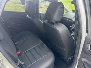 Ford Fiesta 2014 petrol - Image 4