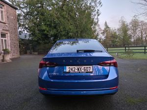 242 Skoda Octavia Ambition 2.0 tdi 150bhp - Image 4