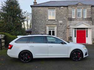 18 Skoda Octavia Vrs 2ltr 245 bhp Petrol - Image 2