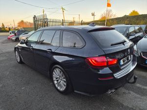 BMW 5-Series 2014 520d Luxury Touring - Image 4