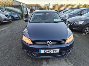 Volkswagen Jetta 2013 Highline Diesel - Image 2