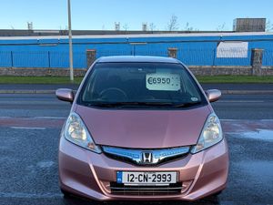 2012 Honda Fit (Jazz) 1.3 Hybrid Automatic - Image 2
