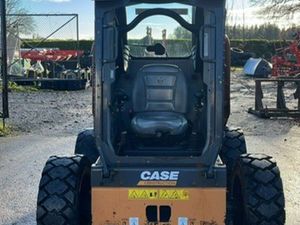 2019 Case SR175 Skidsteer - Image 4