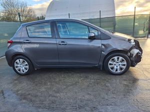 2012 Toyota Yaris 1.0 Petrol - Image 3