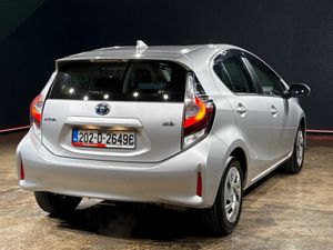 Toyota Aqua HYBRID 1.5L AUTOMATIC - AIR CONDITIONI - Image 4