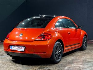 Volkswagen Beetle 1.2L PETROL AUTO - HEATING / AC - Image 3