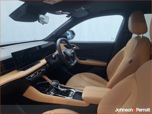 MG HS TOP SPEC PHEV TAN LEATHER - Image 4