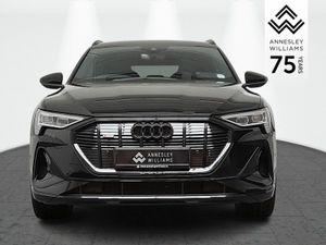 Audi e-tron 55 quattro S Line - Image 3