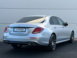 Mercedes-Benz E220d AMG NightPack - Image 4