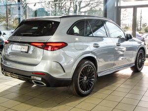 Mercedes-Benz GLC 220d AMG Night Pack Pan Roof 4Ma - Image 2