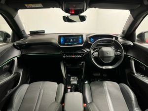 Peugeot 2008 GT EV 50kWh 136PS - Reversing Camera - Image 4