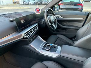 BMW i4 eDrive35 M Sport - Image 3