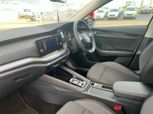 Skoda Octavia AMBITION 2.0TDI 115HP DSG - Image 3