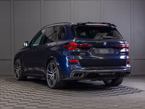 2024 BMW X5 X-Drive 50e M-Sport - Image 4