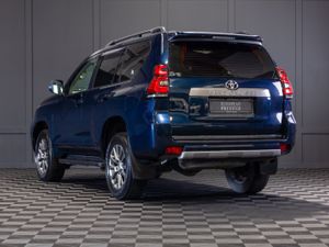 2022 Toyota Land Cruiser 5 Seat N1 Crewcab - Image 4