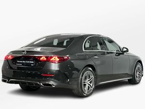 Mercedes-Benz E-Class 300de AMG - 19 Inch Alloys - - Image 4