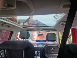 GRAND PICASSO NCT, 2 YR WARRANTY, VERY HIGH SPEC - Image 3