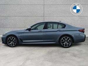 BMW 5-Series 545e xDrive M Sport Saloon - Image 4
