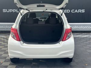 Toyota Vitz Auto - Image 2