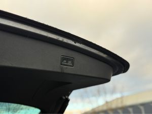 Volkswagen Tiguan 2.0 TDI R-LINE TECH 150P 150PS 5 - Image 3