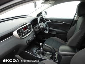 Hyundai Tucson 2WD Executive Plus HEV Auto - Image 4
