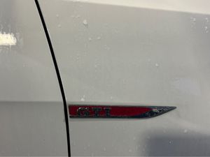 Volkswagen Golf 2.0 Gti Hatchback Dsg Automatic - Image 4