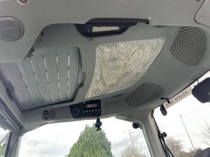 132 Deutz Fahr Agrofarm 420 with Loader - Image 2