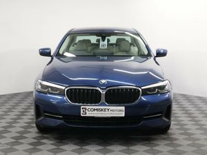 BMW 5-Series 530e SE - Image 2
