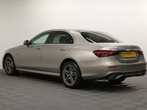 Mercedes-Benz E-Class E300de AMG Line - Image 4