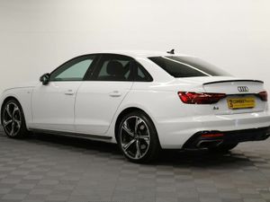 Audi A4 TDI Black Edition - Image 4