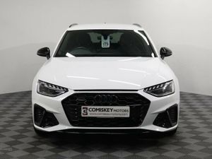 Audi A4 Avant TDI 40 Black Edition S Tronic Quattr - Image 2