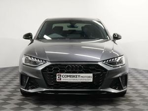 Audi A4 TDI 35 Black Edition S Tronic - Image 2