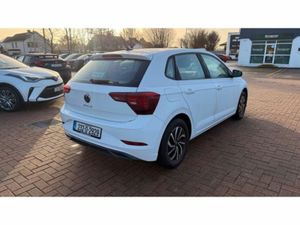 Volkswagen Polo Life 1.0 TSI 95HP M5F 5DR - Image 4