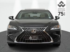 Lexus ES ES300h Dynamic - Image 3