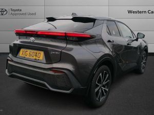 Toyota C-HR 2.0 VVT-h 13.6 kWh Design CVT Euro 6 ( - Image 2