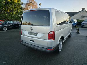 Volkswagen Transporter Shuttle Shuttle S SWB - Image 4