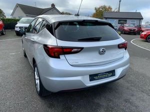 Vauxhall Astra Business Edition Nav - Image 4