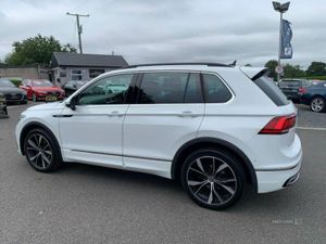 Volkswagen Tiguan R-Line - Image 3