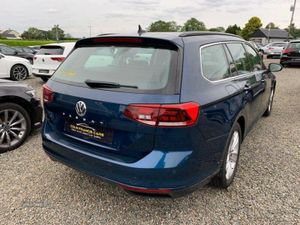 Volkswagen Passat SE Nav - Image 4