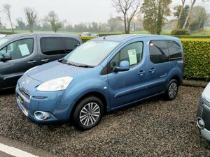 Peugeot Partner Tepee DIESEL ESTATE - Image 2