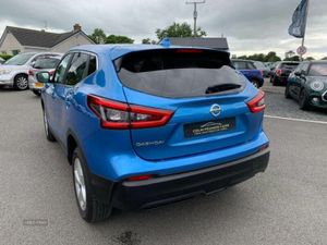 Nissan Qashqai Acenta Premium - Image 4