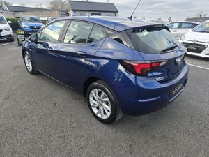 Vauxhall Astra SE - Image 3