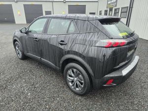 Peugeot 2008 Active Premium - Image 3