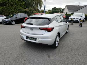 Vauxhall Astra Business Edition Nav - Image 4
