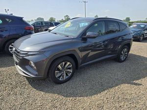 Hyundai Tucson SE Connect - Image 2