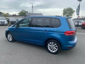 Volkswagen Touran SE - Image 3