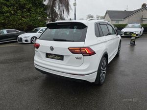 Volkswagen Tiguan R-Line - Image 4