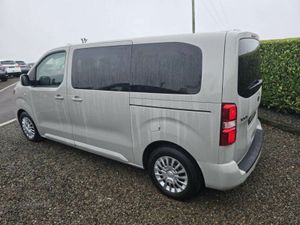 Toyota Proace Shuttle Medium - Image 3