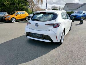 Toyota Corolla Icon - Image 4